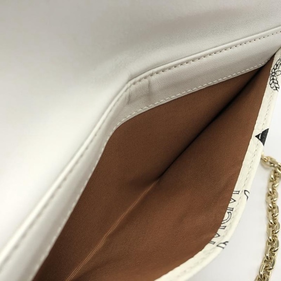 MCM WALLET ON CHAIN - Picture 4 of 7